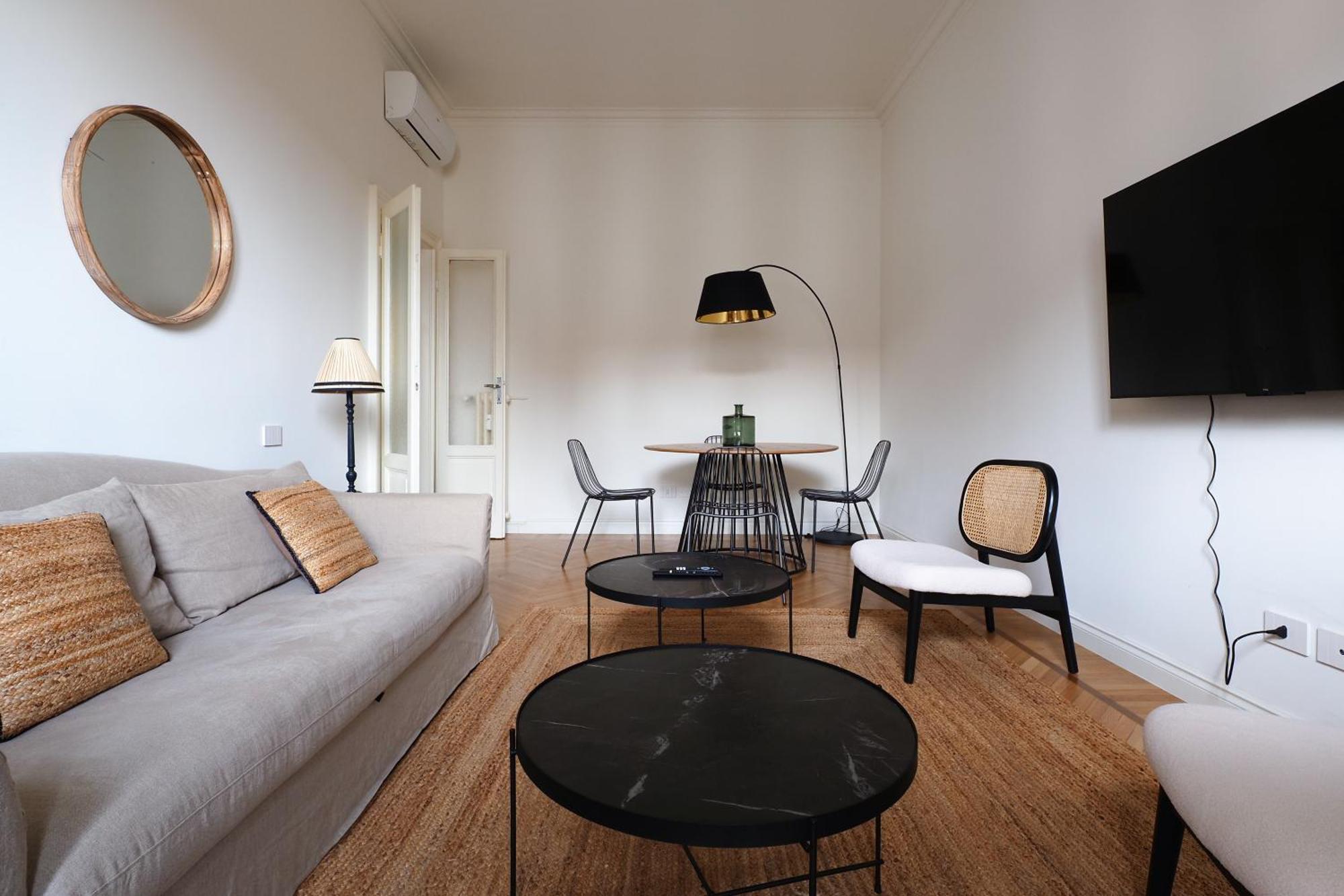Adelaide Elegant Apartments Milaan Buitenkant foto